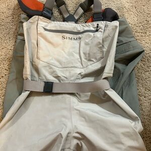 Women’s Simms Waders